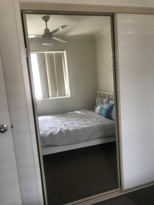 Room With Separate Bath In Shared Homestay Redcliffe Ngoại thất bức ảnh
